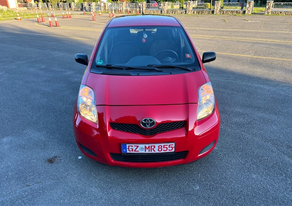 Toyota Yaris cena 21500 przebieg: 132580, rok produkcji 2010 z Tarnów małe 631